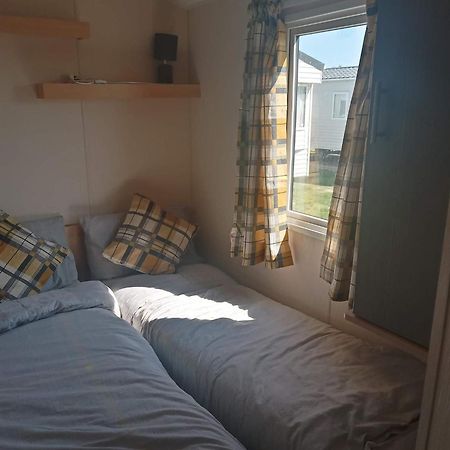 Caledonian Caravan Jaywick Sands Extérieur photo