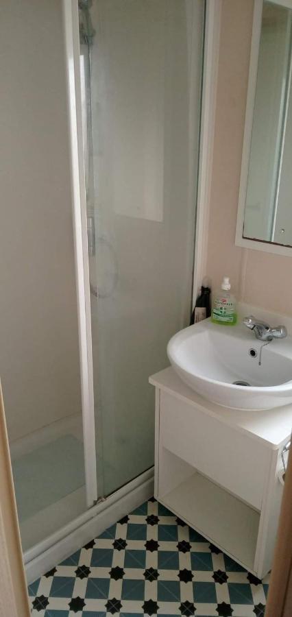 Caledonian Caravan Jaywick Sands Extérieur photo
