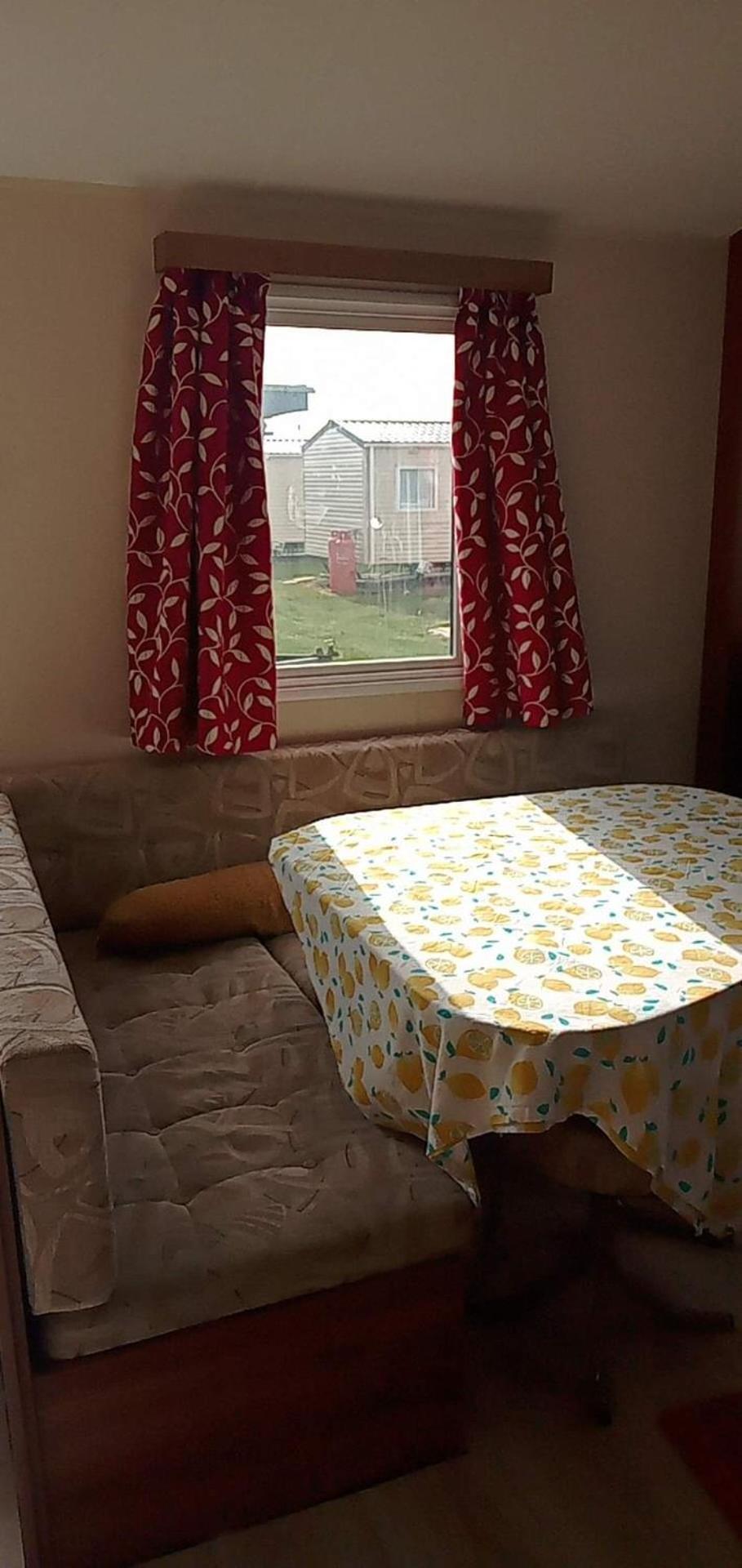 Caledonian Caravan Jaywick Sands Extérieur photo