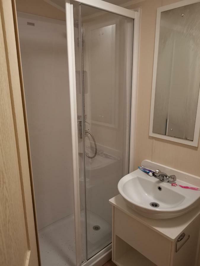 Caledonian Caravan Jaywick Sands Extérieur photo