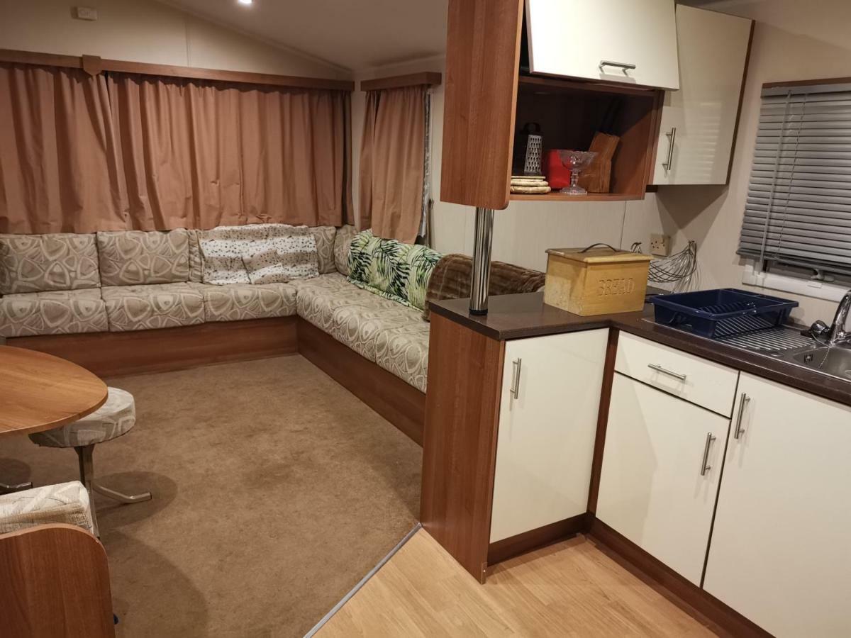 Caledonian Caravan Jaywick Sands Extérieur photo