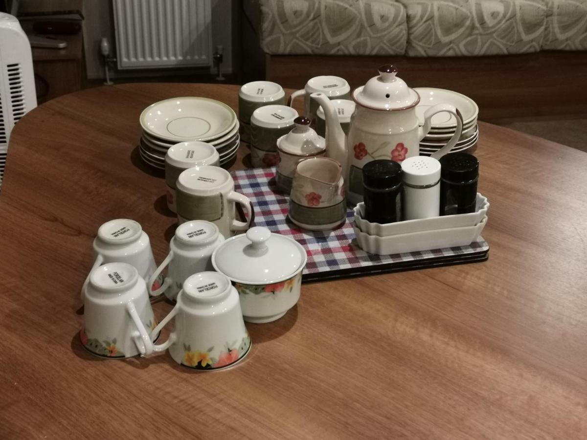 Caledonian Caravan Jaywick Sands Extérieur photo