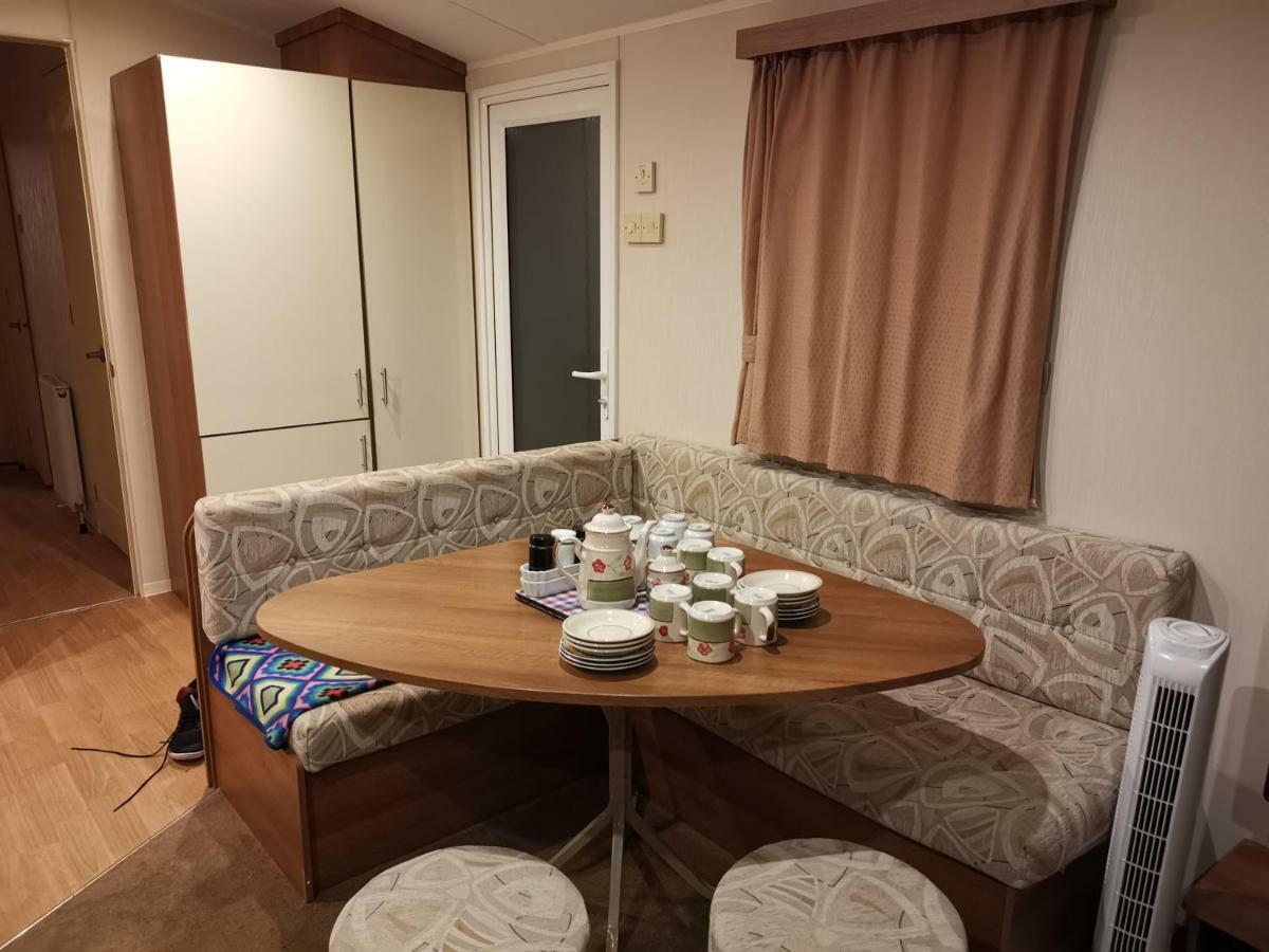 Caledonian Caravan Jaywick Sands Extérieur photo