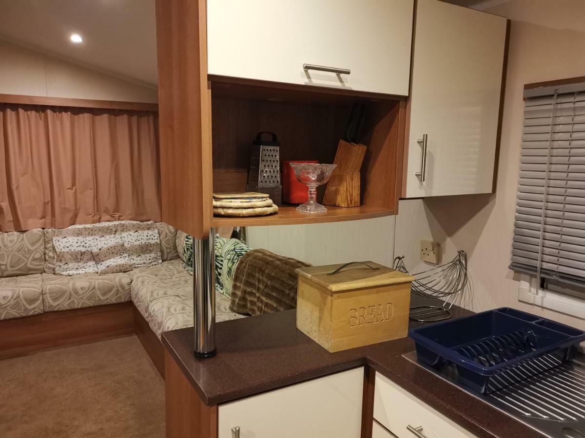 Caledonian Caravan Jaywick Sands Extérieur photo